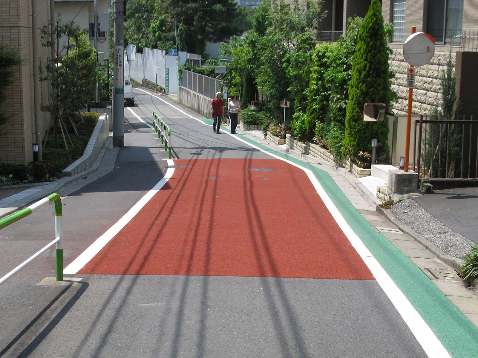 路面標示・路面塗装│双葉ライン 株式会社